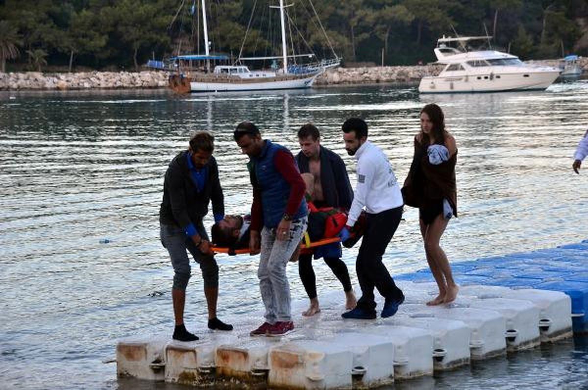 Şampiyon Flyboard Sporcusu Antrenmanda Bacağını Kırdı