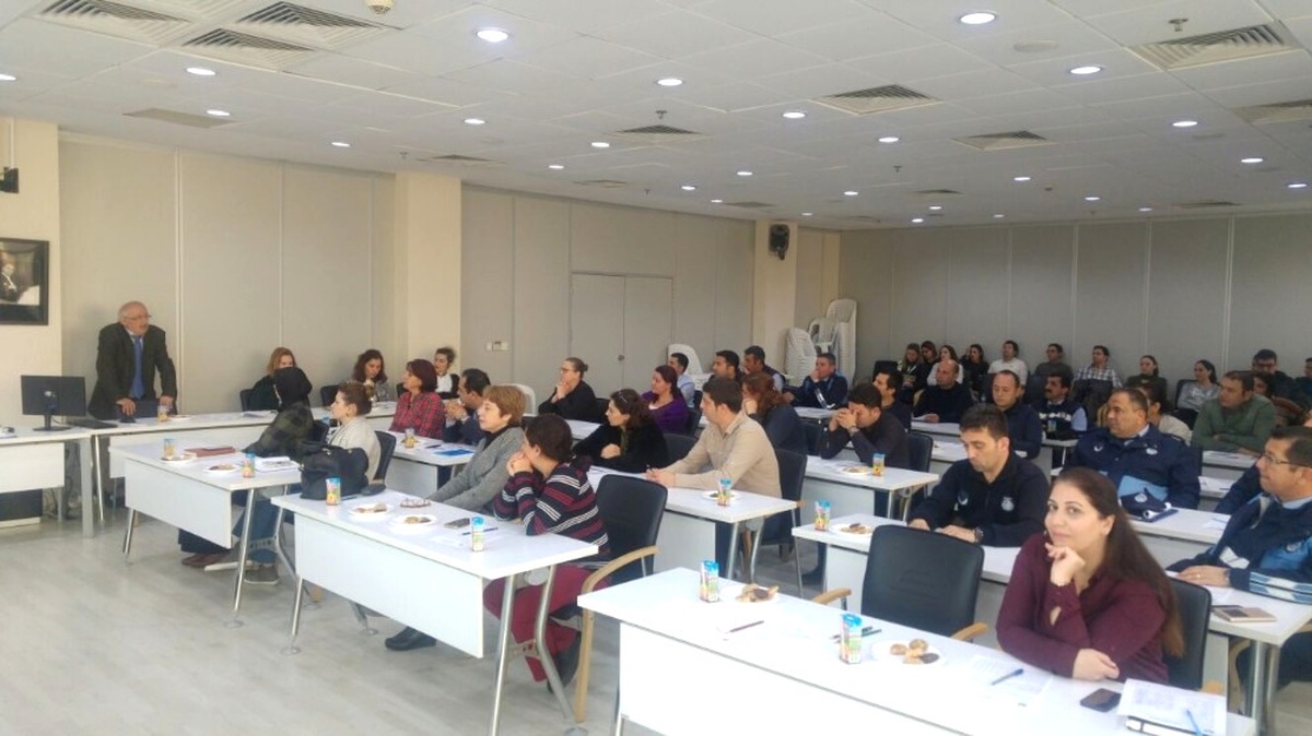 Söke Belediyesi\'nde Vatandaş Memnuniyeti Eğitimi