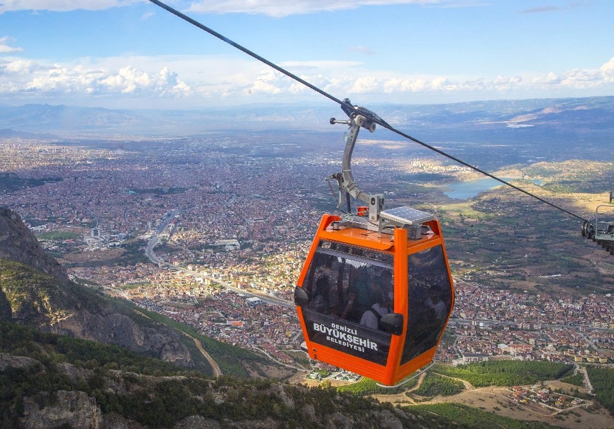 Teleferik ve Bağbaşı Yaylası\'na Rekor Ziyaretçi