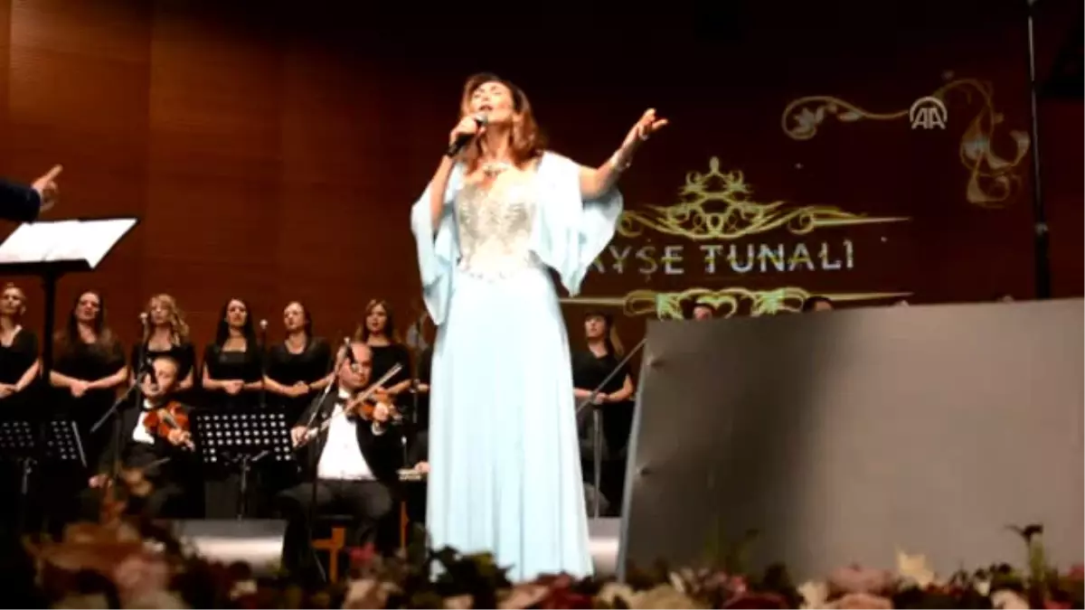 Tsm Sanatçısı Ayşe Tunalı Konser Verdi