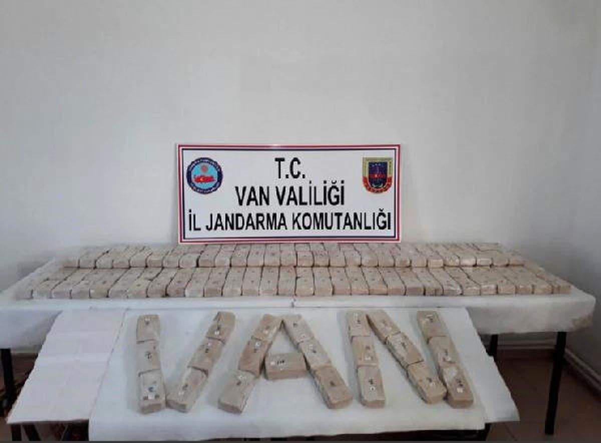 Van\'da 101 Kilo Eroin Ele Geçirildi