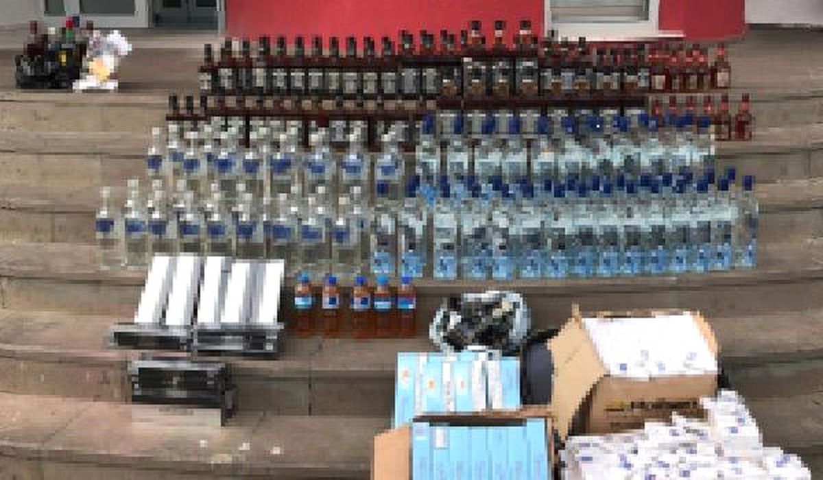 2 Bin 560 Şişe Sahte İçki Ele Geçirildi
