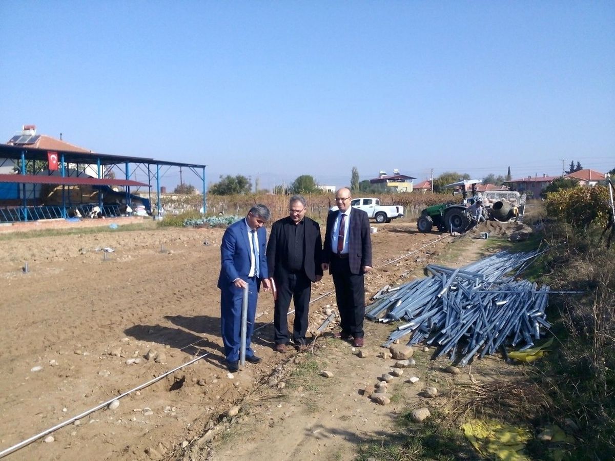 Alaşehir ve Sarıgöllü Üreticiler Sevinçli