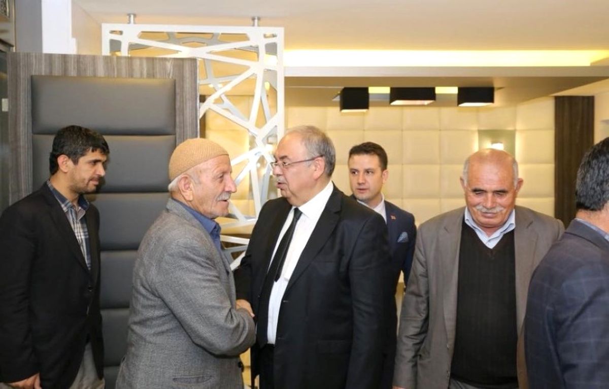 Başkan Kutlu ve Ekibi Halkın Sorunlarını Dinliyor