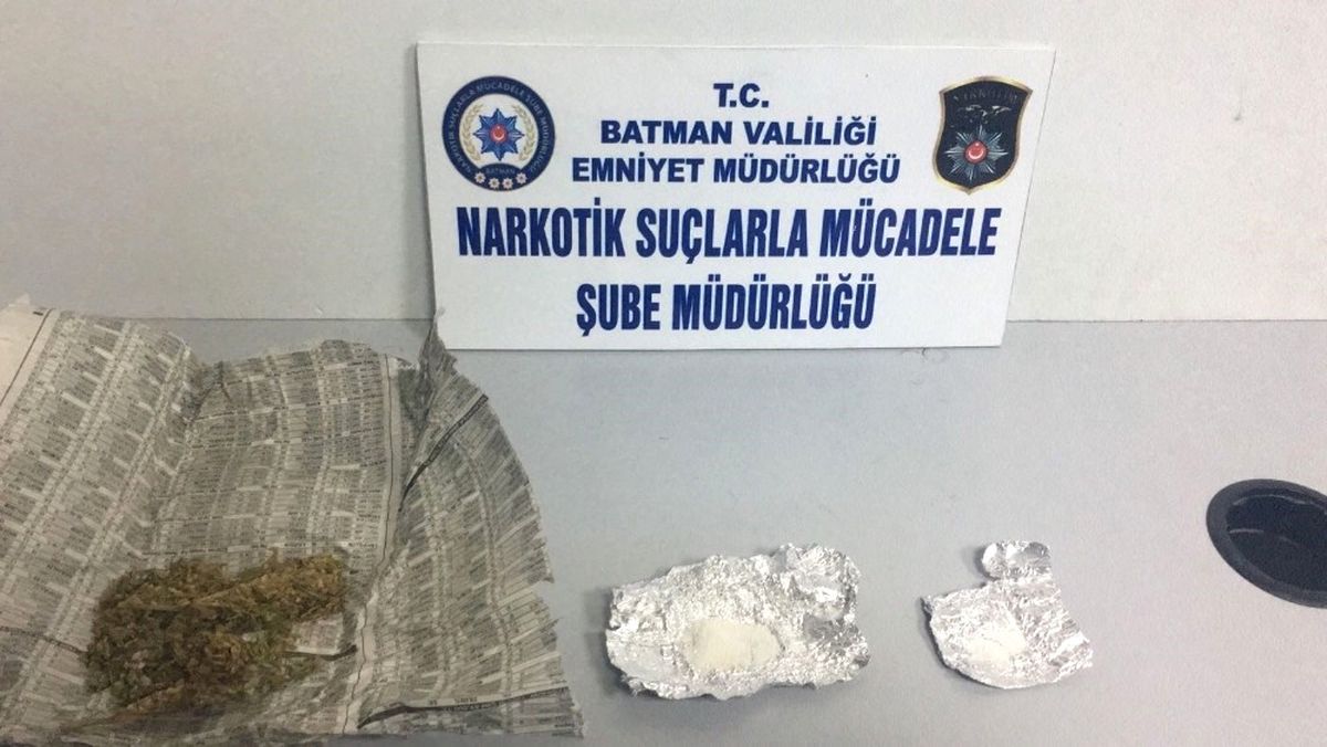 Batman\'da Esrar ve Metamfetamin Ele Geçirildi