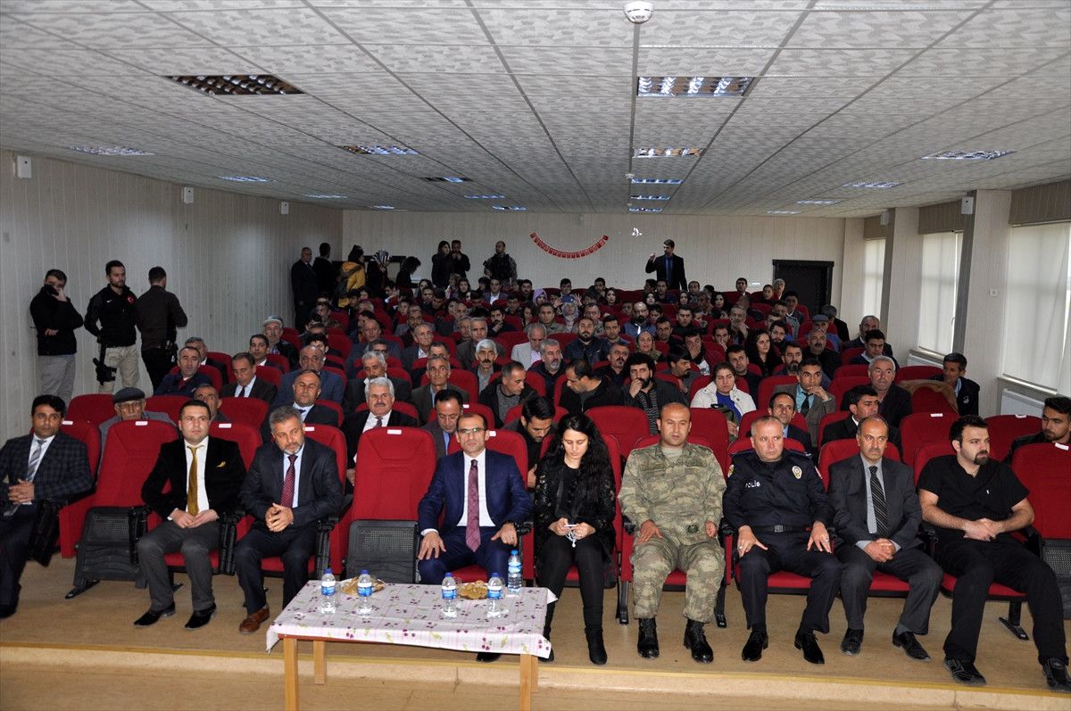 Çukurca\'da "Sözlü Kültürel ve Turizm Değerleri" Konferansı