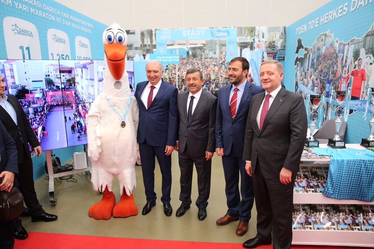 Darıca Standına İstanbul Maratonu\'nda Yoğun İlgi