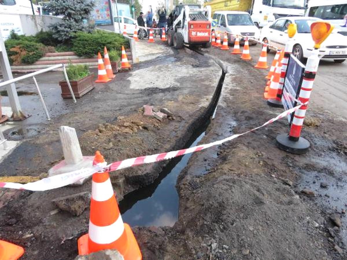Delinen NATO Petrol Hattından Akan Yakıt Kesildi