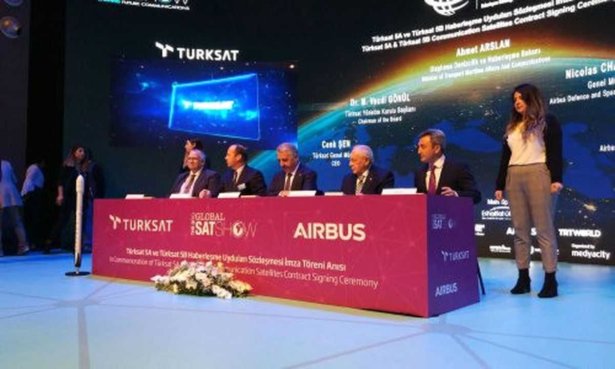 Elon Musk, Türksat\'ı Uzaya Gönderecek!