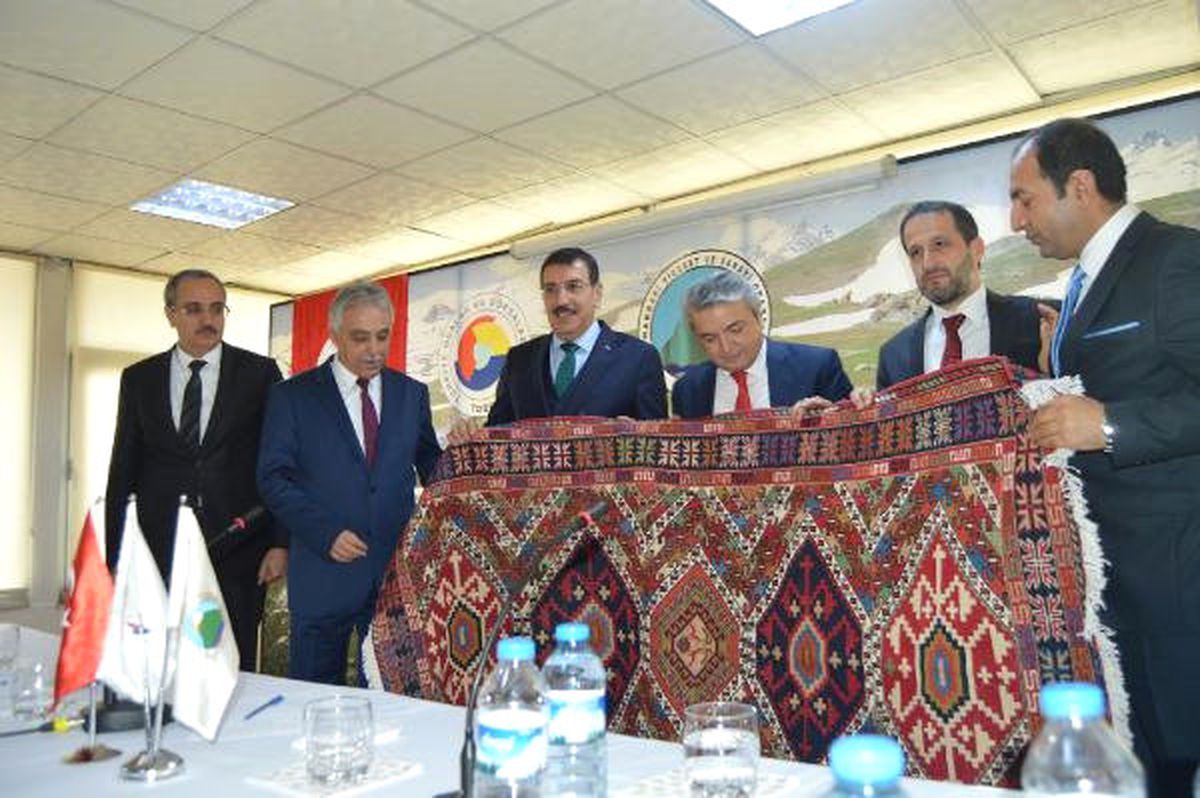 Gümrük ve Ticaret Bakanı Tüfenkci, Hakkari\'de (2)