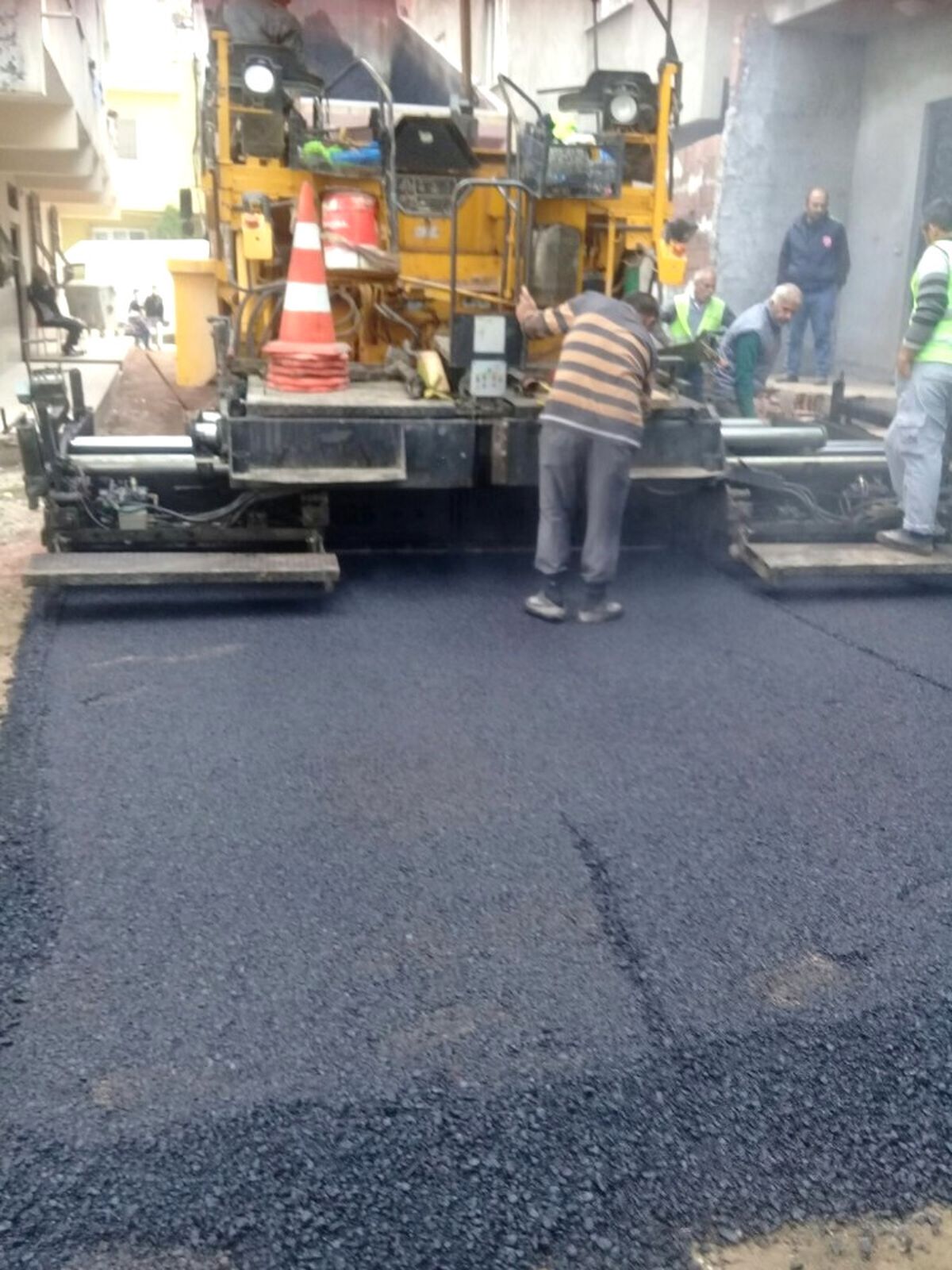 Gürsu\'da Asfaltlama Çalışmaları