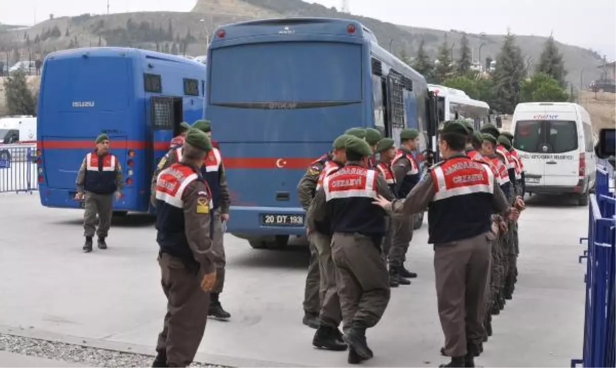 Halktan Toplanan Paralar Fetö\'ye Sermaye Olmuş