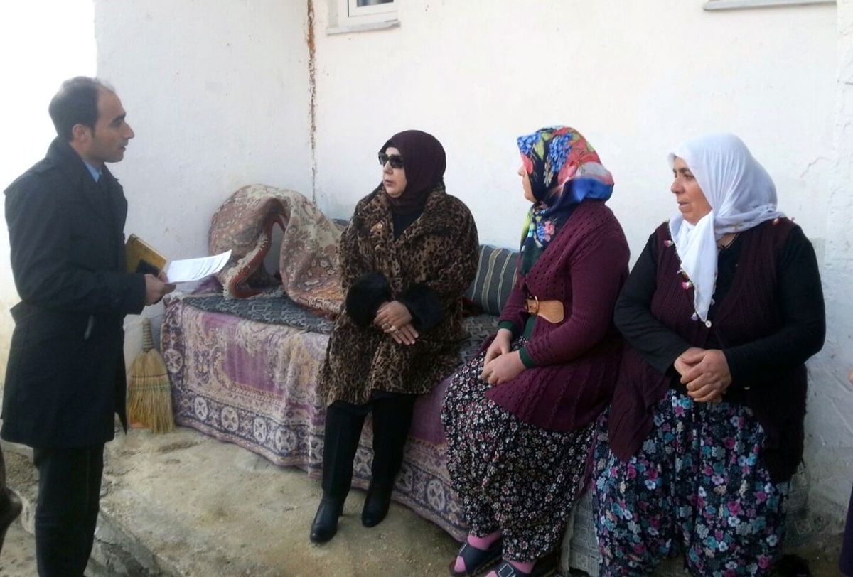 Hanımefendi Kamçı Sarız İlçesini Ziyaret Etti