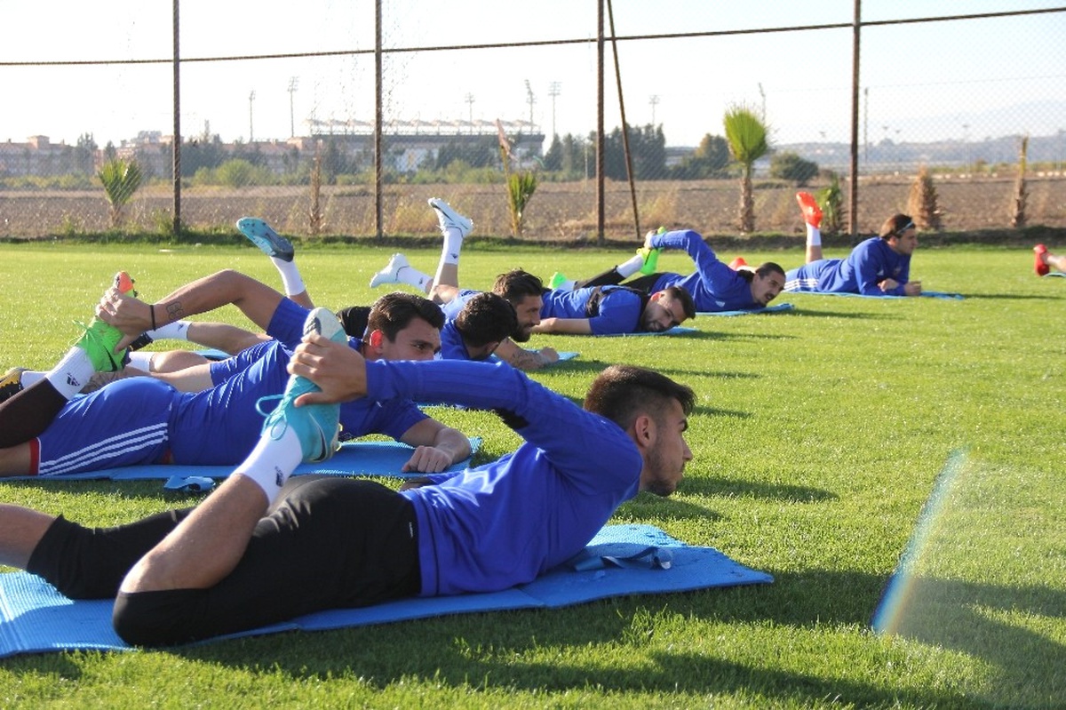 Karabükspor, Antalya\'da Kampa Girdi