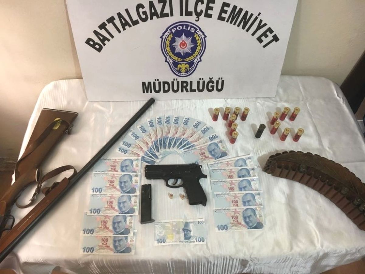Malatya\'da Sahte Para Ele Geçirildi