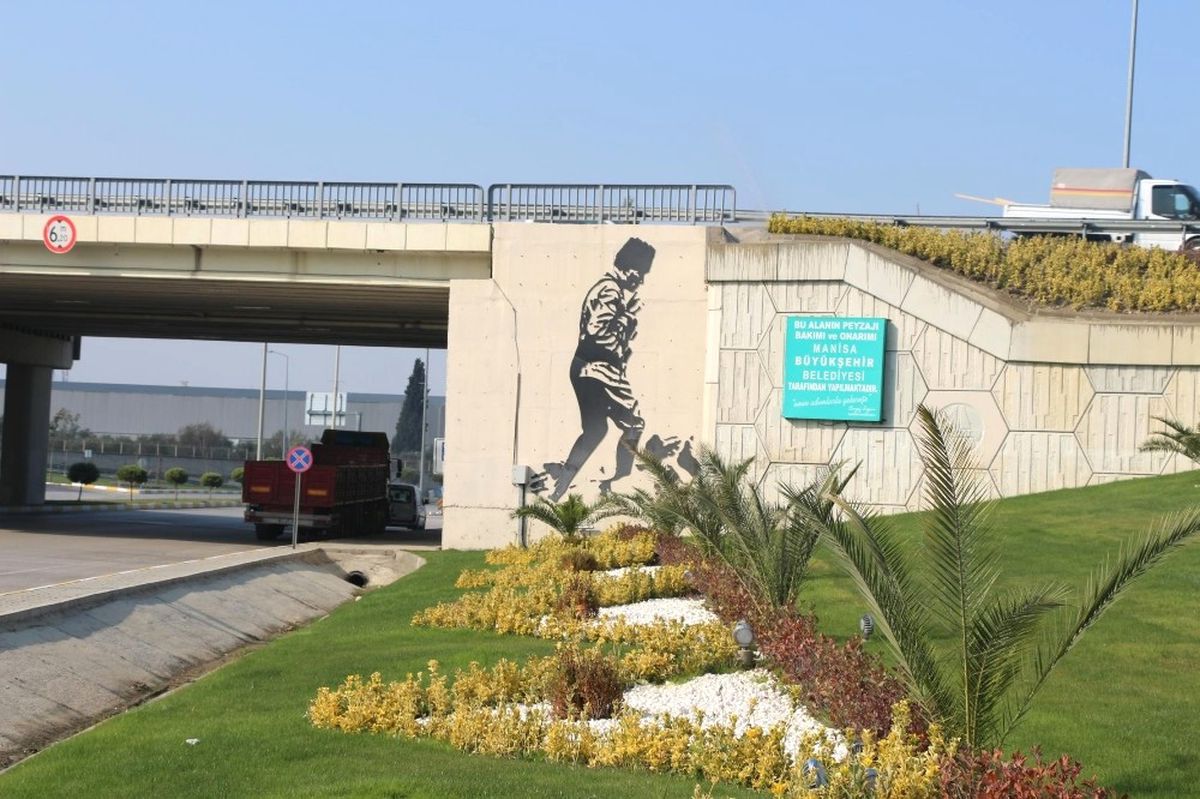 Manisa\'nın Her Köşesi "Mustafa Kemal Atatürk"