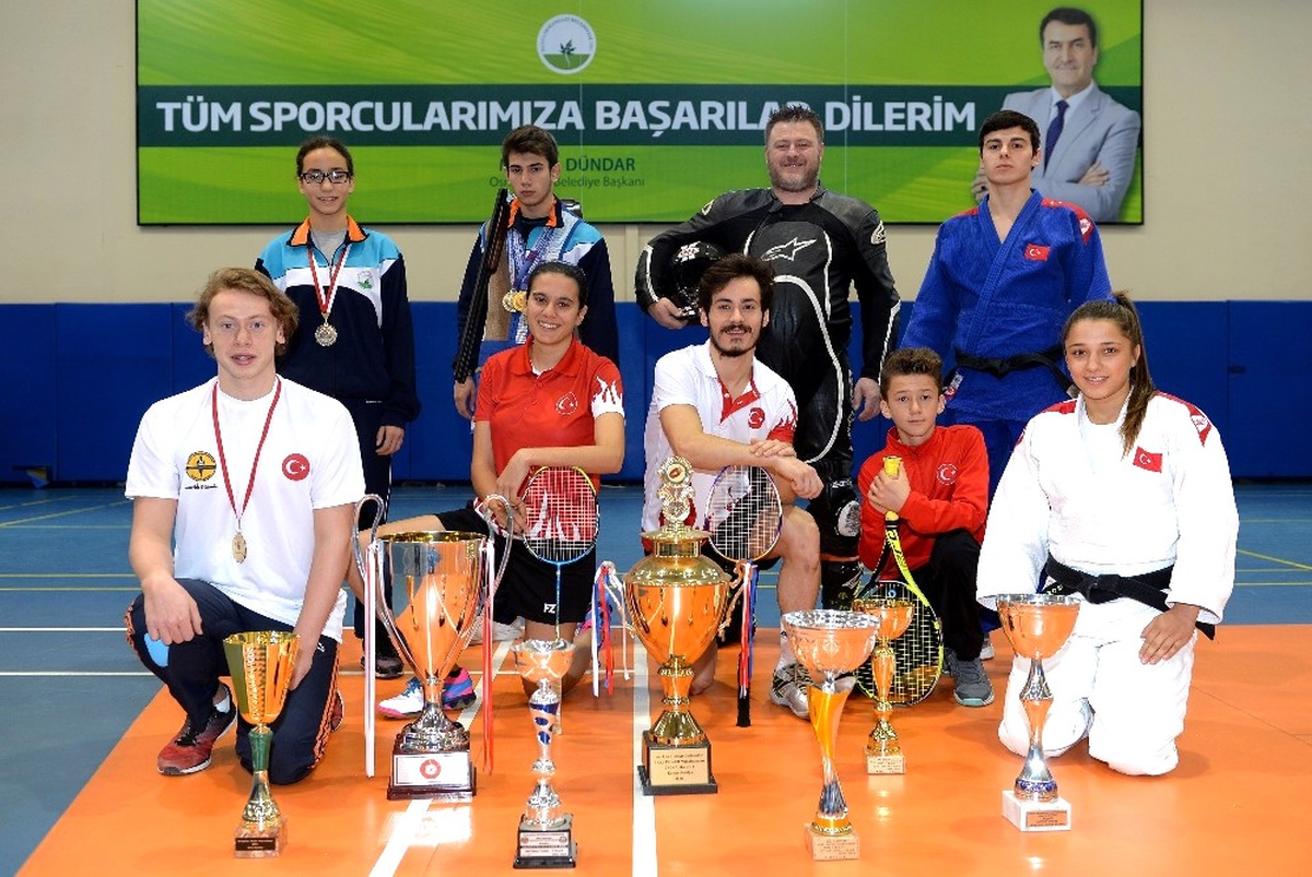 Milli Takımlara Osmangazi İmzası
