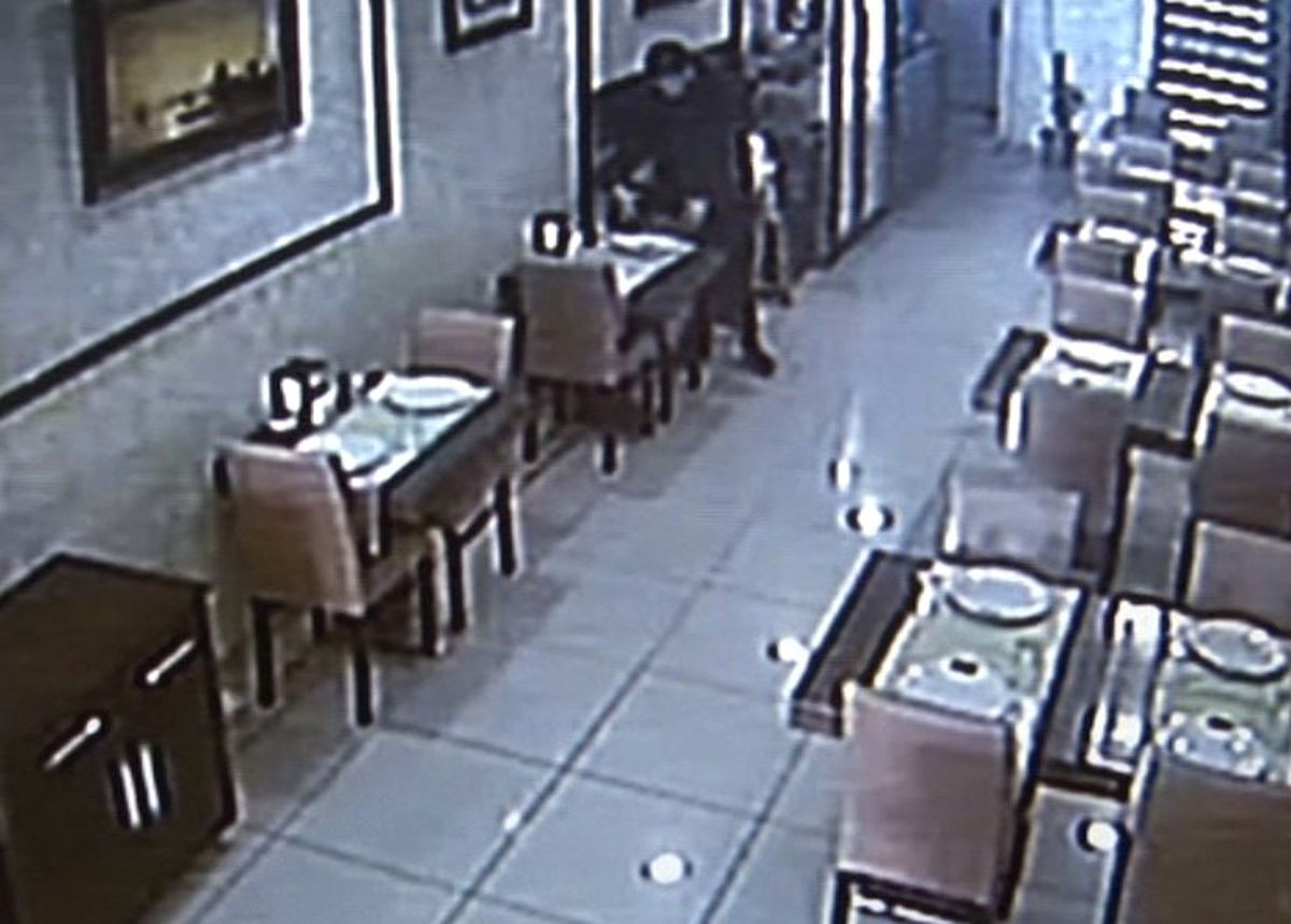 Beylikdüzü\'nde Restorandan Mont Çaldı