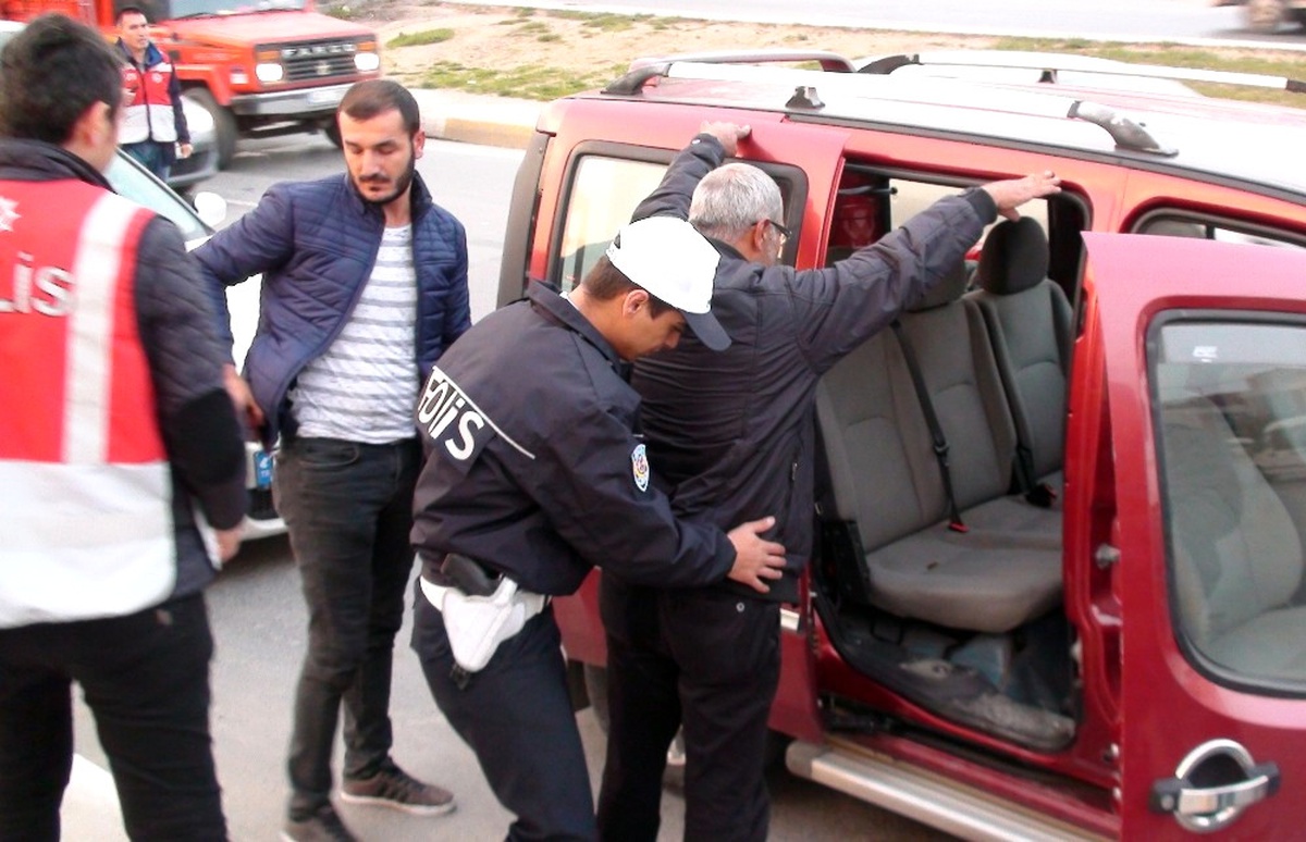 Pendik\'te 26 Ayrı Noktaya Eş Zamanlı Operasyon