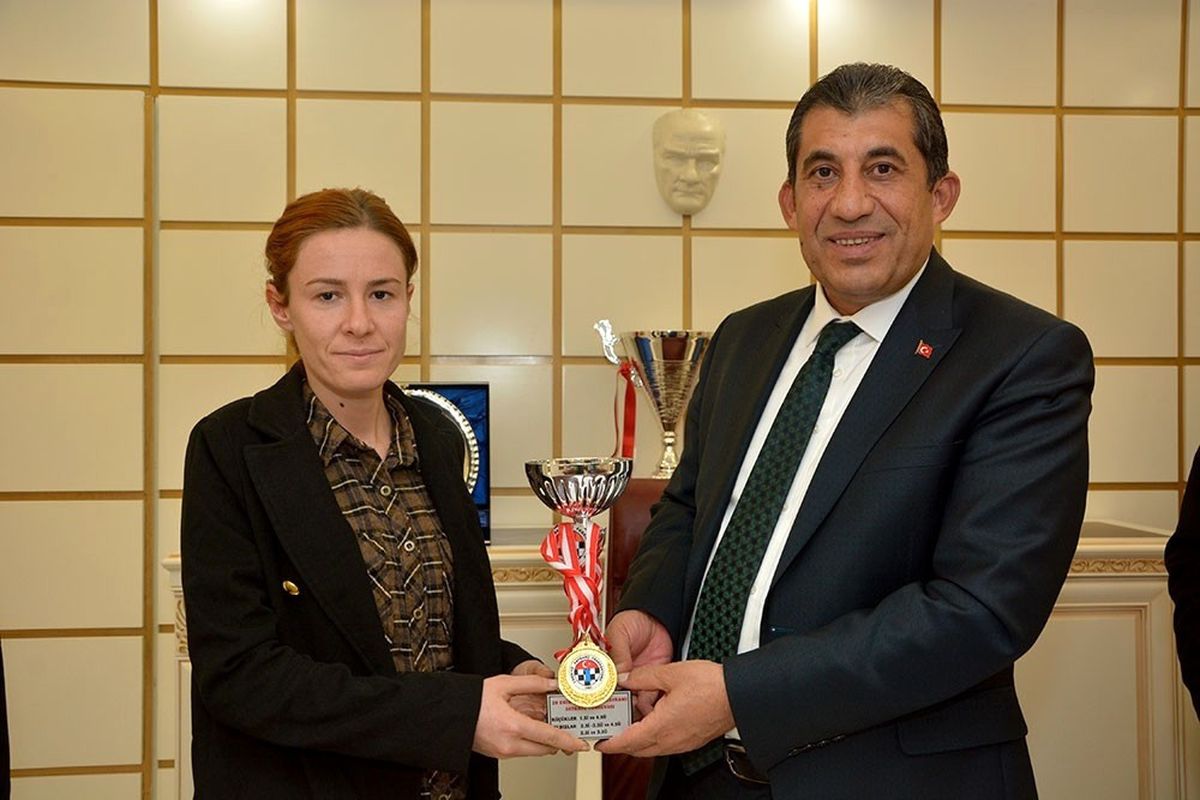 Satranç Takımı Büyük Başarı