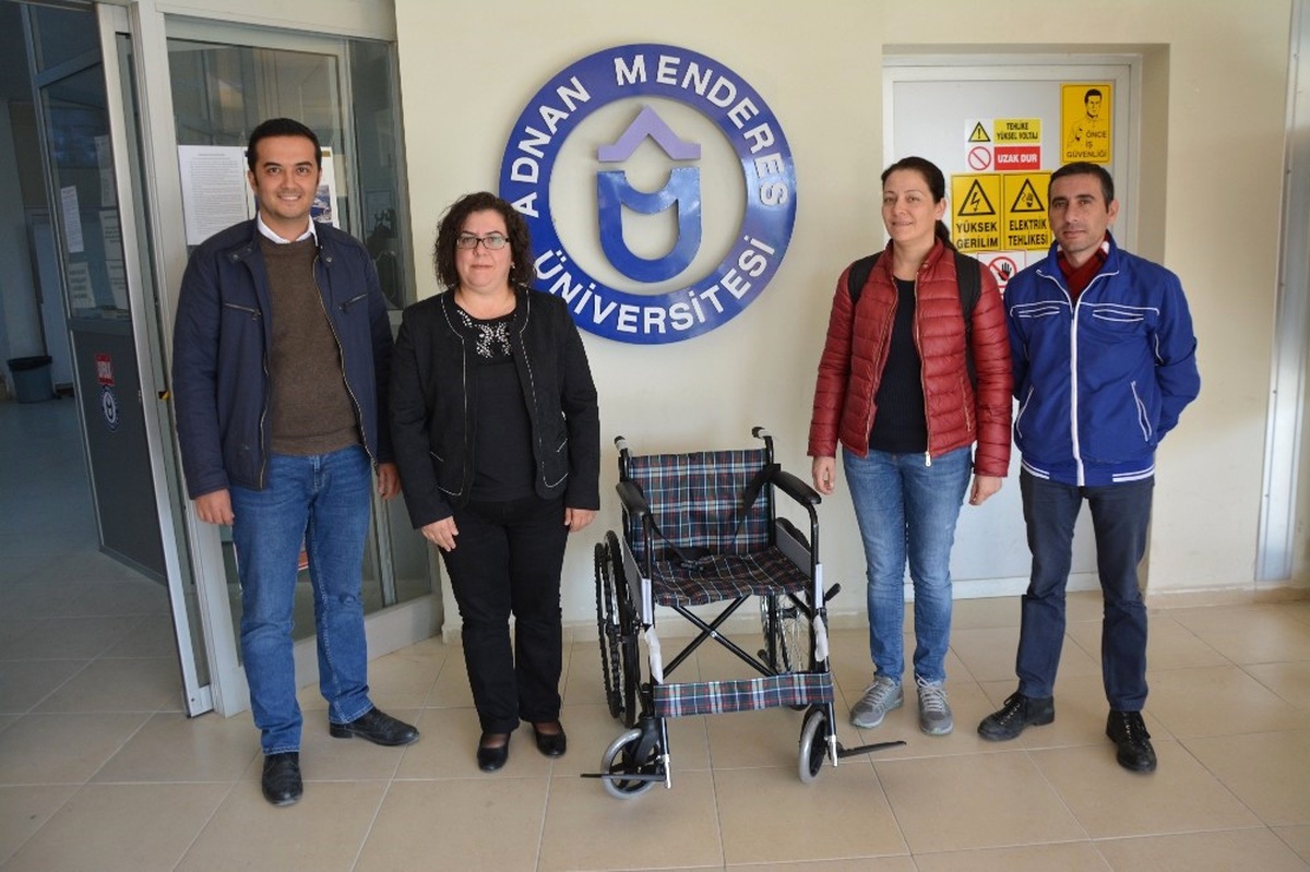 Söke İşletme Fakültesi\'nden \'1 TL\'lik Tekerlekli Sandalye Kampanyası