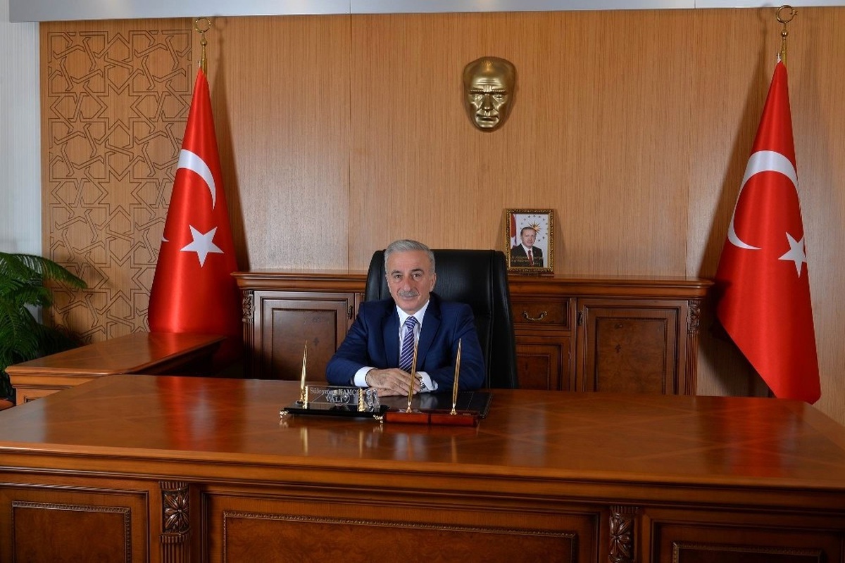 Vali Kamçı: "Atatürk\'ün Aziz Hatırası İçin Birlik Olacağız"