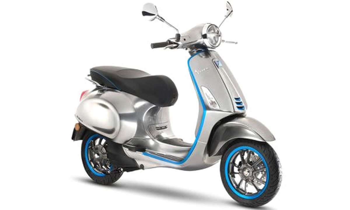 Vespa İlk Elektrikli Scooter Modeli İçin Tarih Verdi!