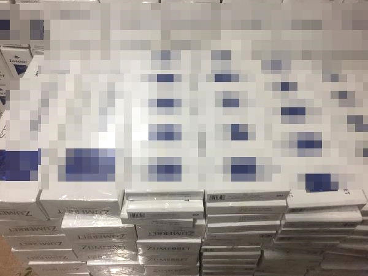 Yolcunun Valizinde 2 Bin 90 Paket Kaçak Sigara Bulundu