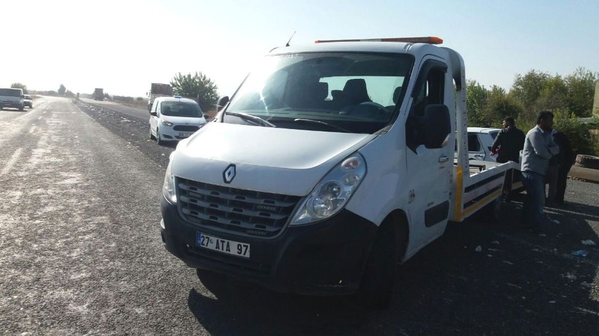 Akçakale\'de Trafik Kazası: 4 Yaralı