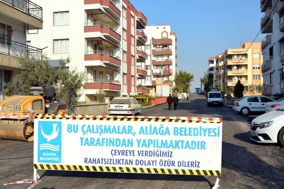Aliağa\'da Asfalt Harekatı