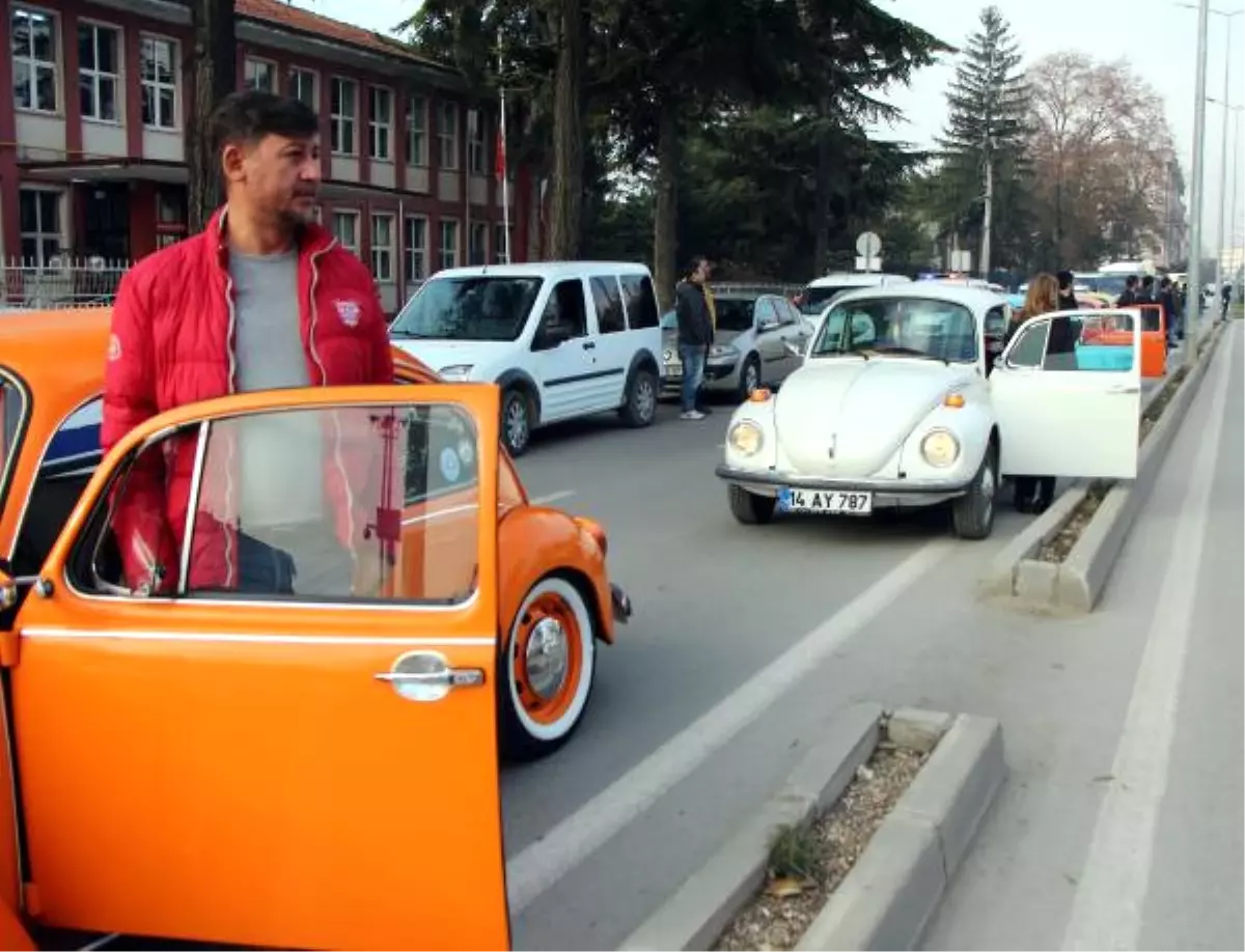 Bolu\'da Atatürk, Törenle Anıldı