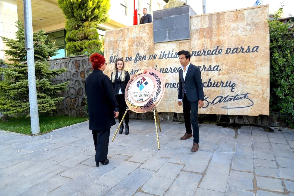 Hkü\'de Atatürk\'ü Anma Töreni Düzenlendi