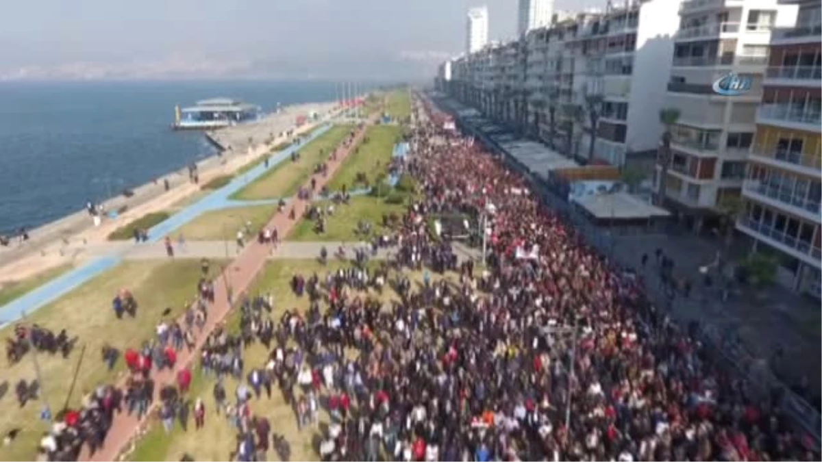 İzmir\'de Binler "Ata\'ya Saygı Yürüyüşü"Nde...yürüyüş Havadan Görüntülendi