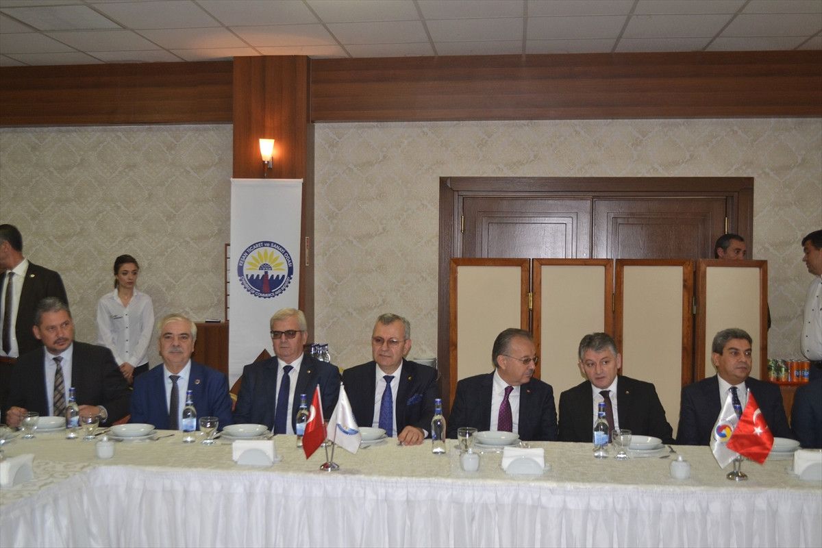 Keşan\'da "Ticaretin Çınarları" Ödülleri Verildi