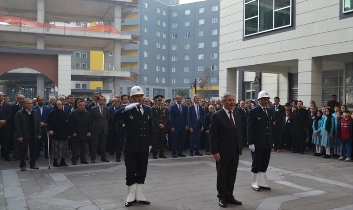 Kozlu\'da Atatürk\'ü Anma Töreni Düzenlendi