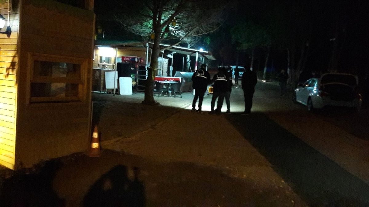 Maltepe\'de Silahlı Kavga: 6 Yaralı