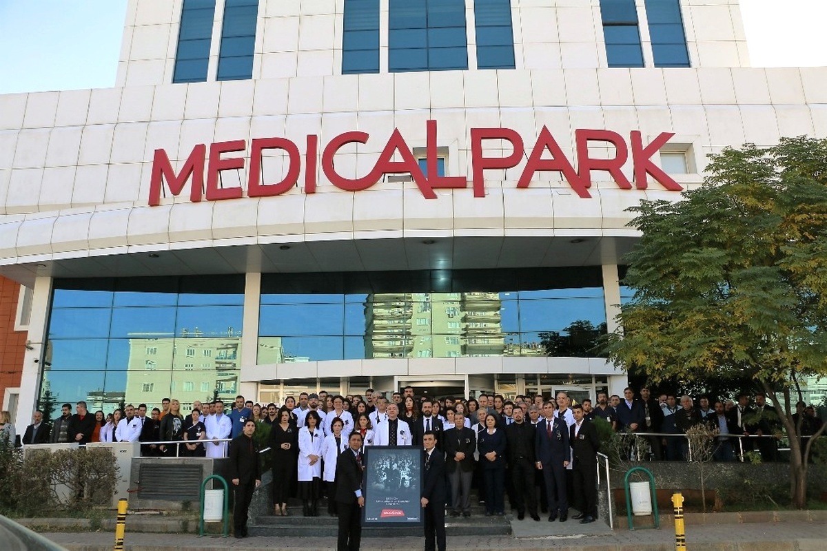 Medical Park\'ta 10 Kasım Anma Töreni