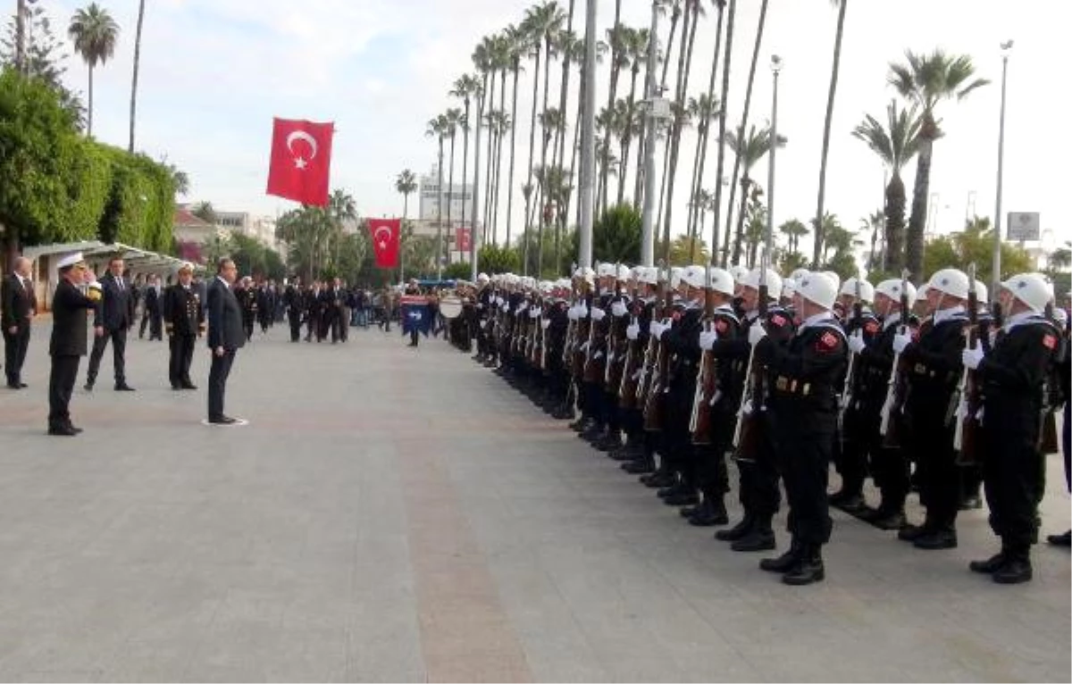 Mersin\'de Atatürk, Törenlerle Anıldı