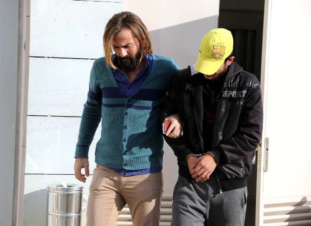 Polisten Kaçan 2 Uyuşturucu Şüphelisi Yakalandı