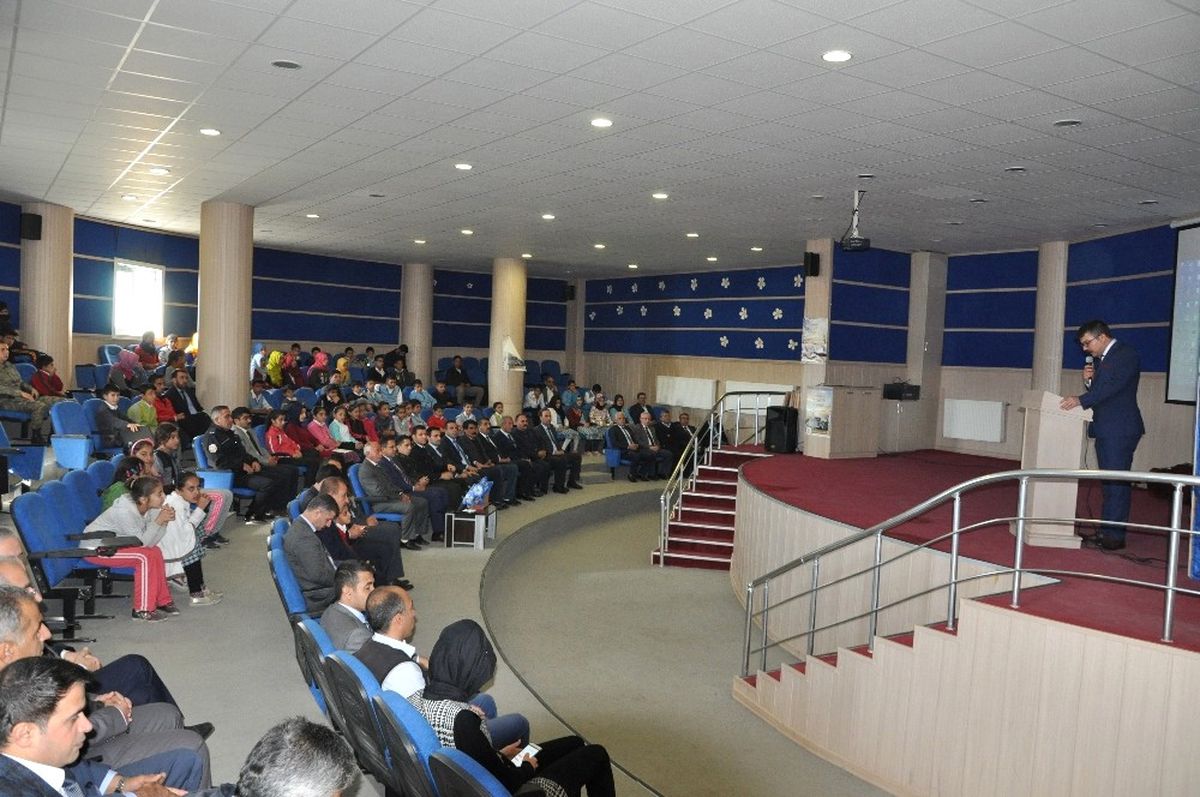 Sincik\'te 10 Kasım Atatürk\'ü Anma Programı