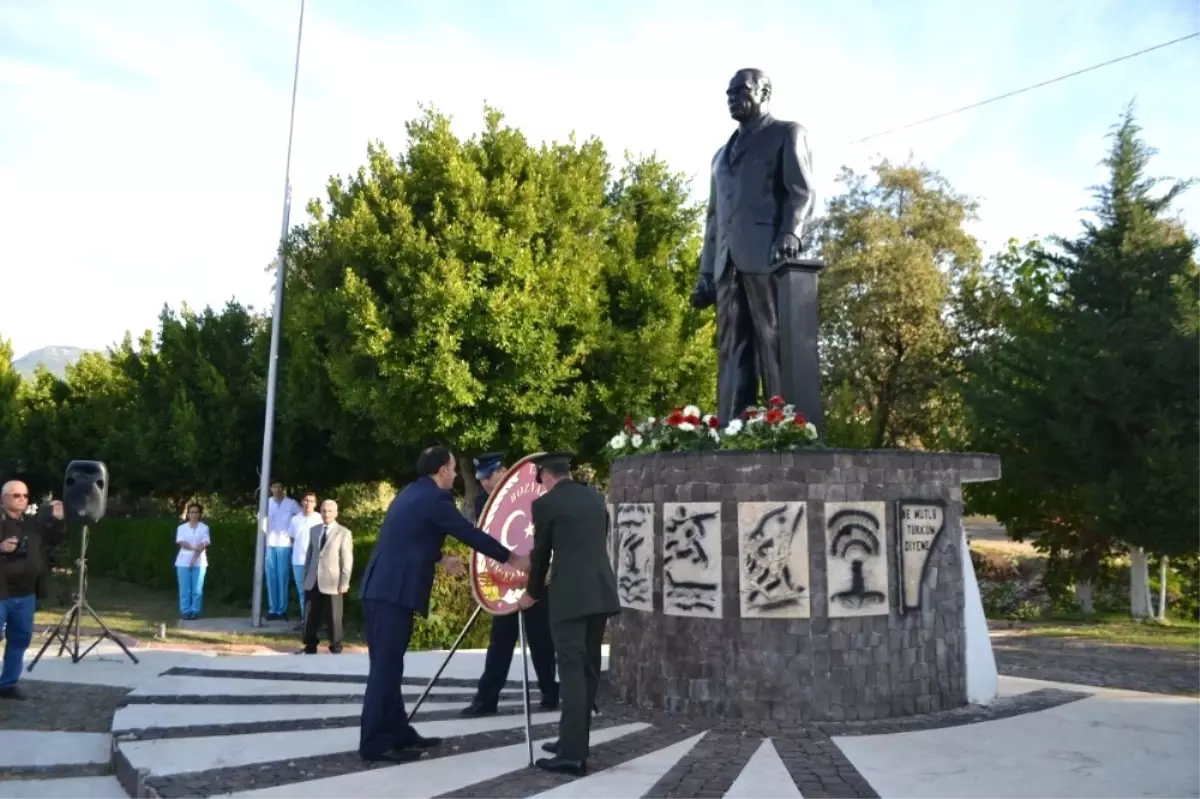 Ulu Önder Atatürk, Bozyazı\'da Törenle Anıldı