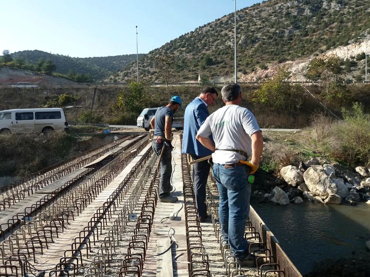 Vezirhan\'da Kanalizasyon Çalışmaları Devam Ediyor