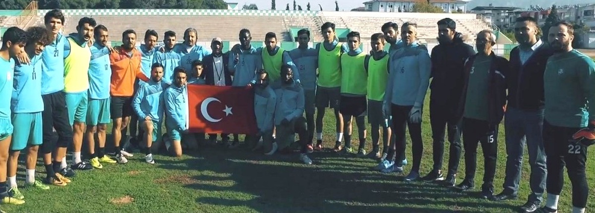 Yeşil-beyazlılar Atatürk\'ü Andı