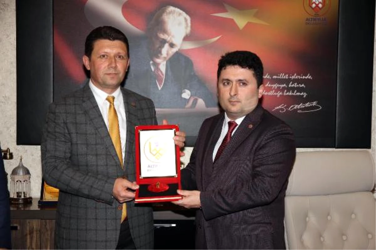 Balıkesir\'de Altıeylül Belediye Başkanlığı\'na Hasan Avcı Seçildi