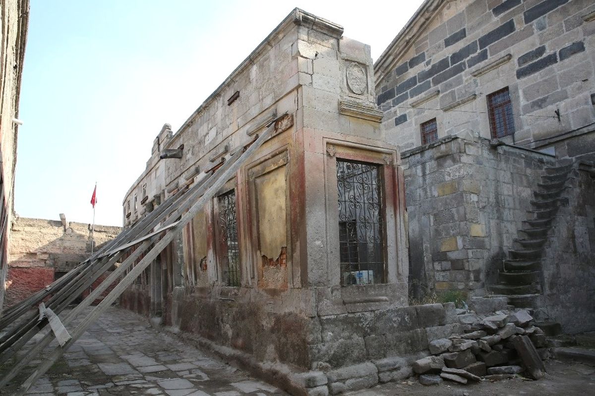 Başkan Çelik, Kayseri Kilisesi Vakfı Temsilcileriyle Görüştü
