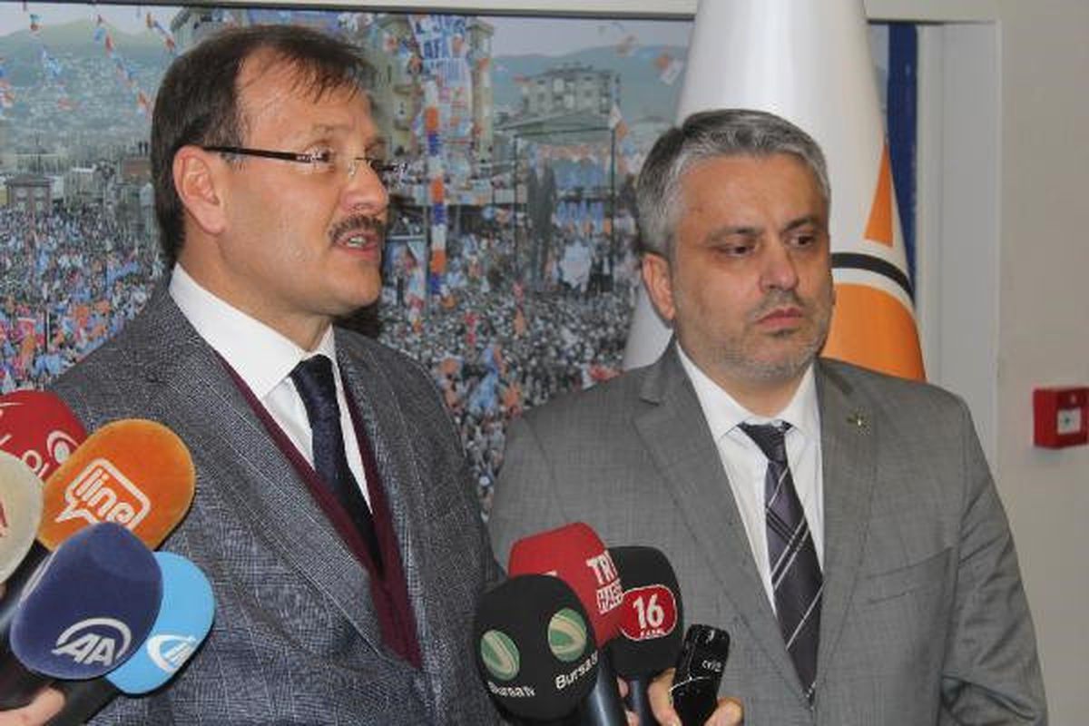 Çavuşoğlu: CHP\'nin Medeniyet Tasavvuru, Eşcinsel Kotasına Eşitlenmiştir