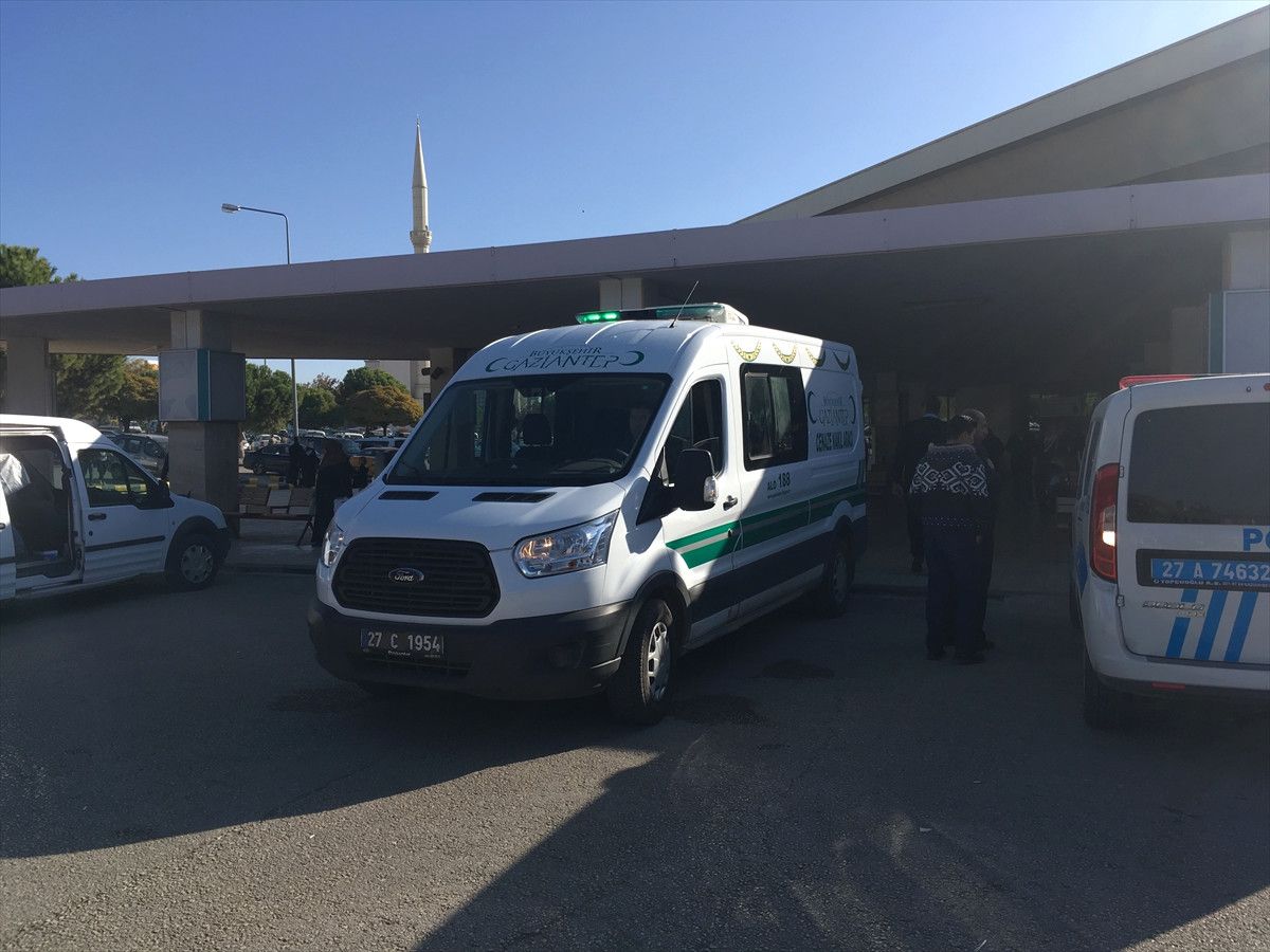 Gaziantep\'te Otogar\'da Bir Suriyeli Ölü Bulundu
