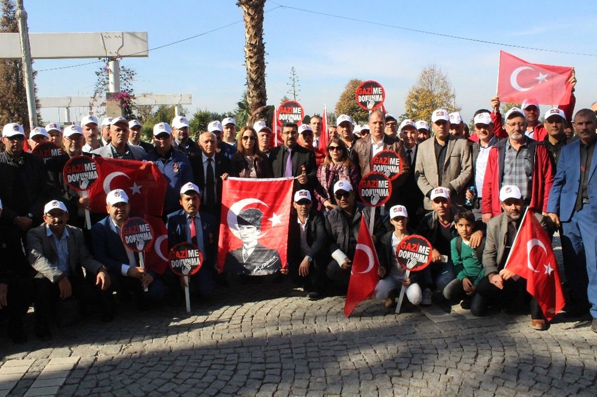 Gazilerin Darp Edilmesini Protesto Ettiler