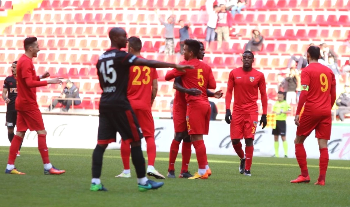 Hazırlık Maçı: Kayserispor: 2 - Gazişehir Gaziantep Fk: 1