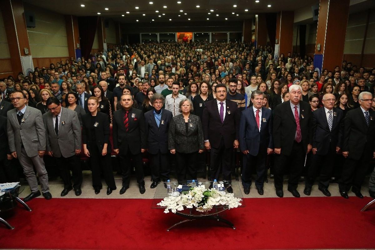 Ulu Önder İaü\'de Anıldı